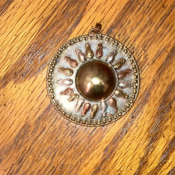 Jewelry - Vintage Mixed Metal Sundial Design Pendant